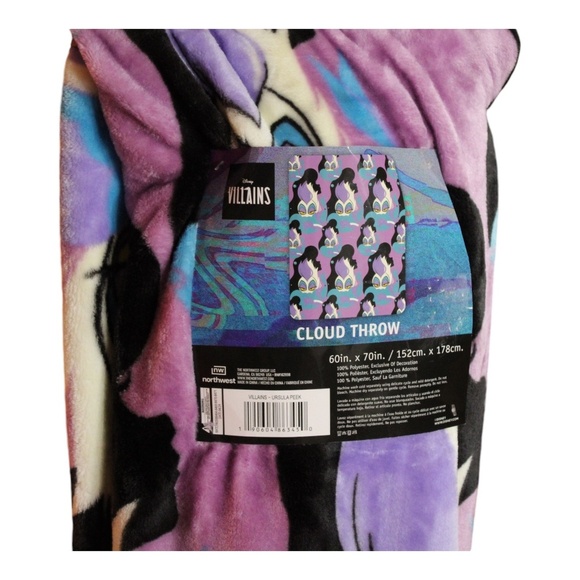 Disney Villains Plush Throw Blanket - Picture 3 of 3